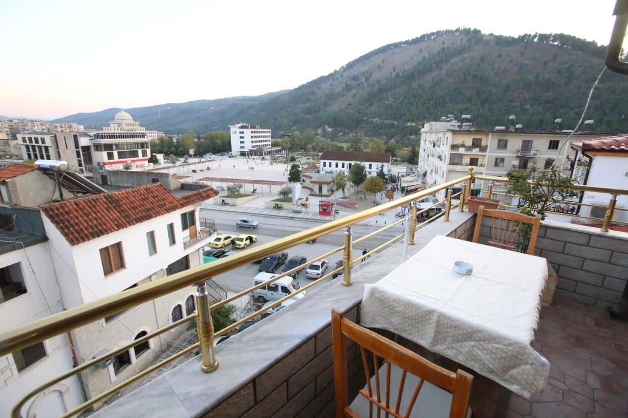 Hotel Pasarela Берат Екстериор снимка